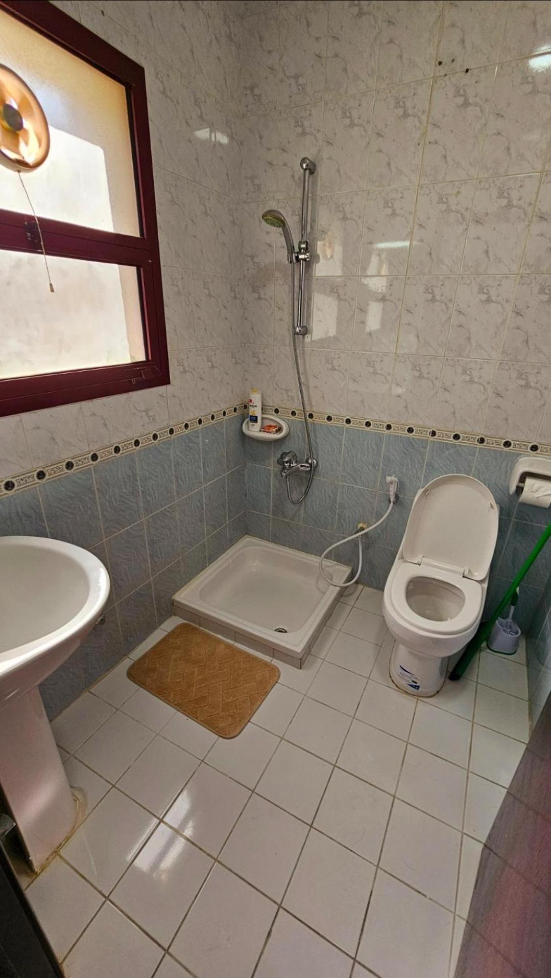 Elegant Villa Rooms In Dubai Near Airport 외부 사진
