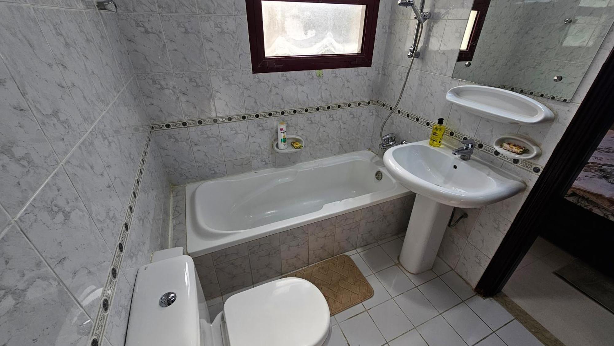 Elegant Villa Rooms In Dubai Near Airport 외부 사진